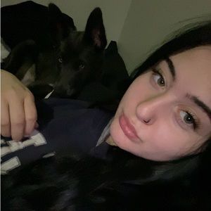 Meet your Posher, Jasmine